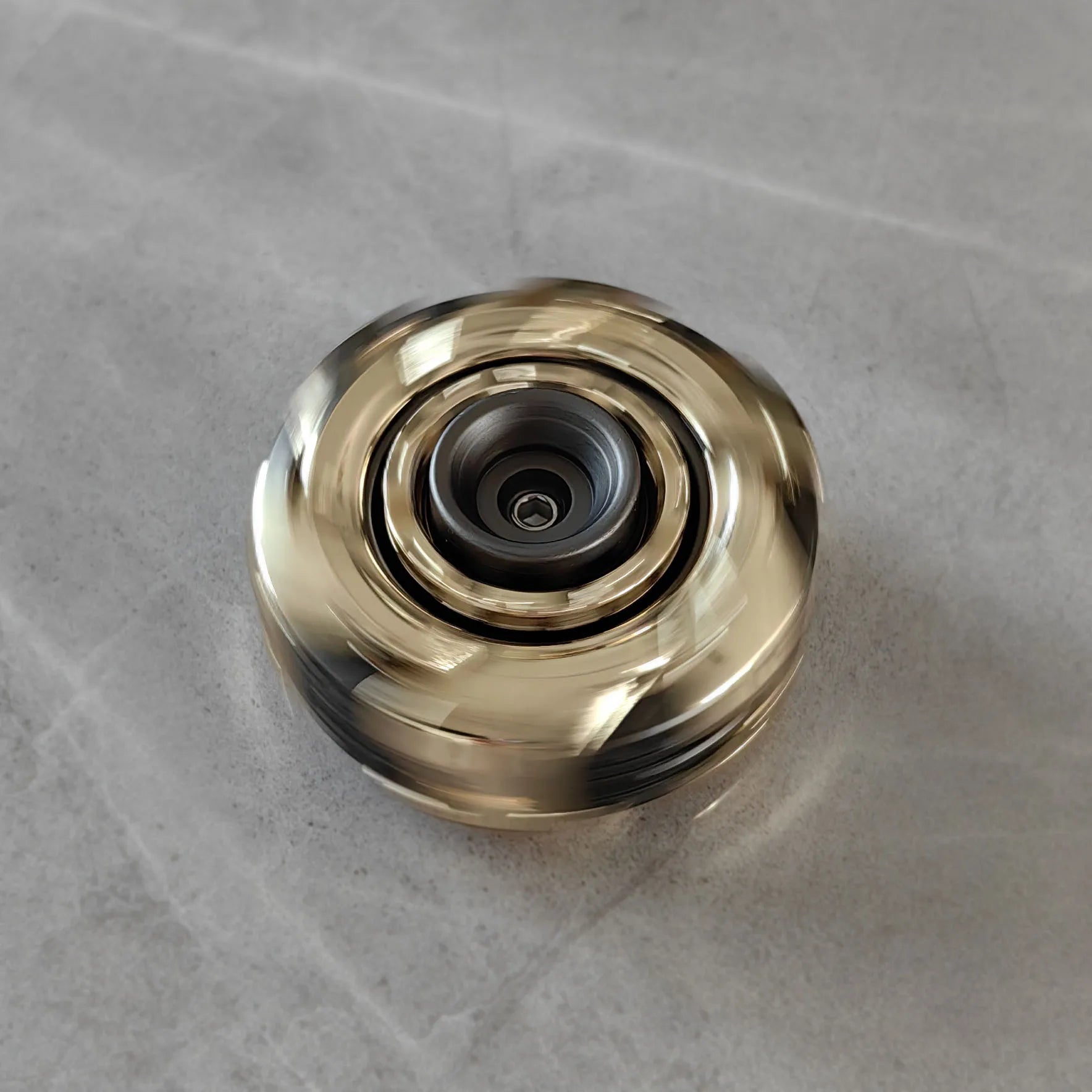 Fidget Sliders Armure ouverte Toupie Fidget jouets soulagement du stress pour adultes méta magnétique